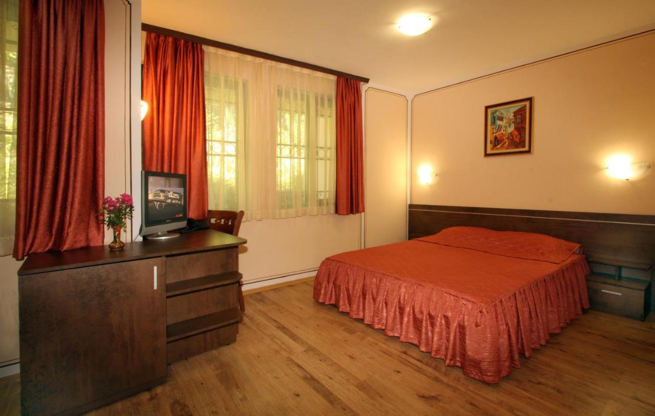 Hotel Alafrangite Plovdiv Extérieur photo